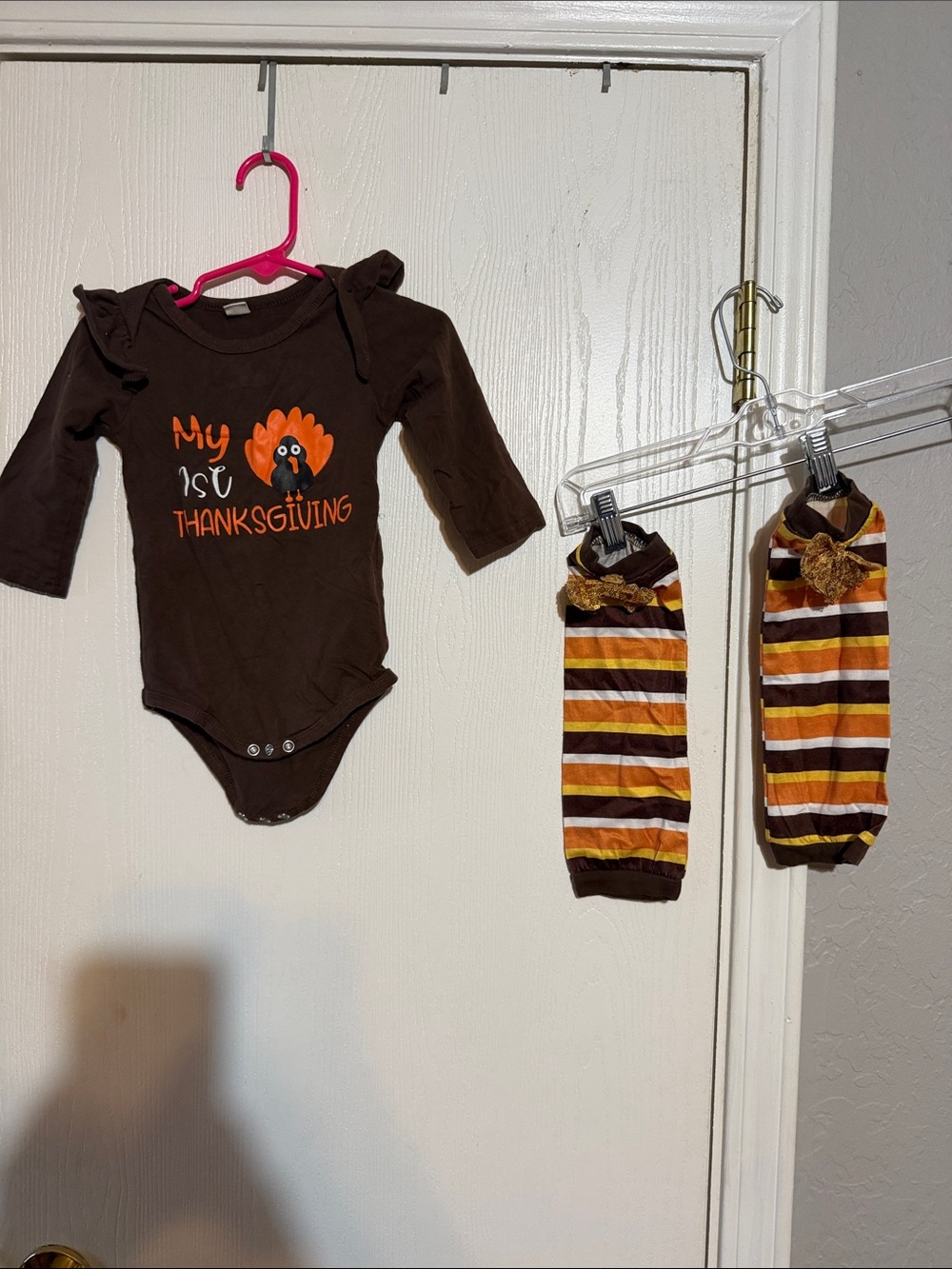 Unbranded Brown "My 1st Thanksgiving" Baby Onesie with Orange Turkey Leg Warmers
